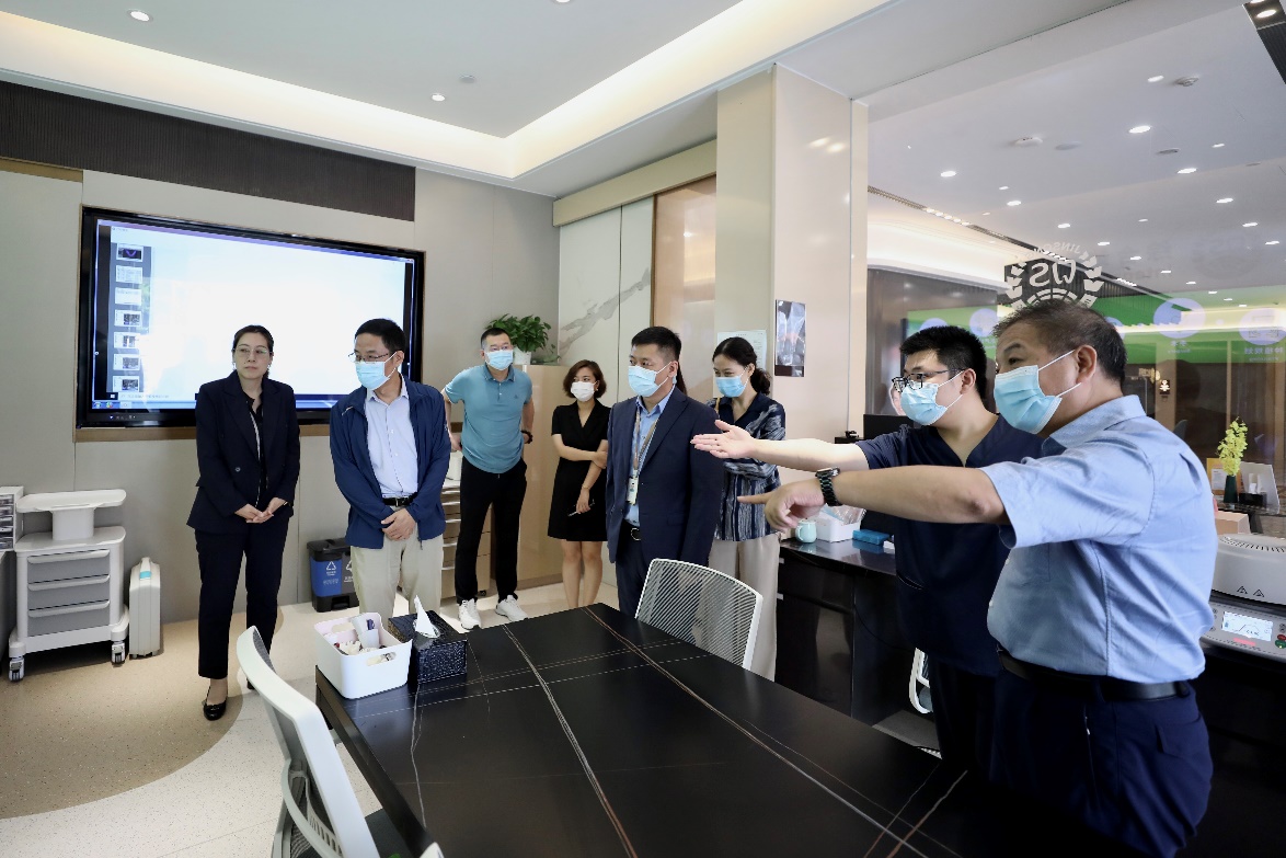 劲松口腔彭勤建博士助力中国航天口腔保障中心建设