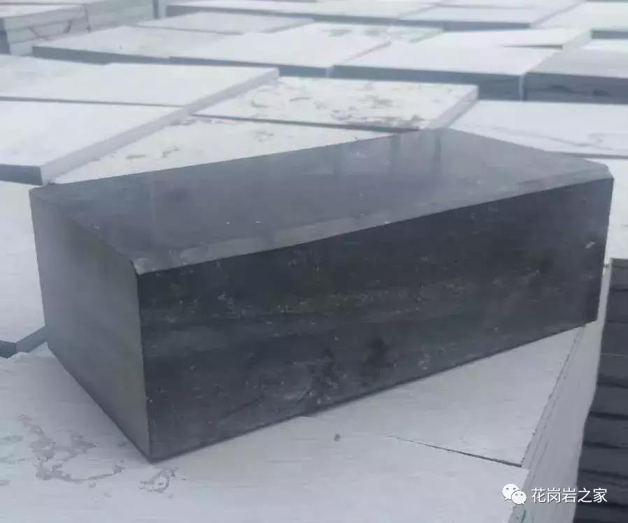 黑色花岗岩种类大全及图,花岗岩深色有什么品种