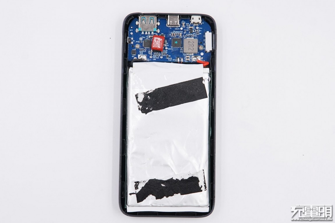 romoss罗马仕20000毫安拆解,罗马仕romoss移动电源