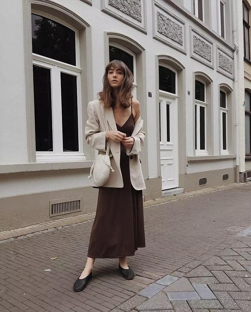 小白鞋ins潮白搭国潮,小白鞋过时了现在流行这5款鞋