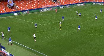 费兰托雷斯任意球破门,费兰托雷斯首秀表现