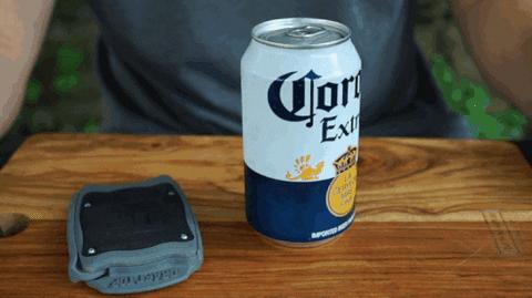 硬核开易拉罐神器，二话不说！直接把脑壳掀翻！