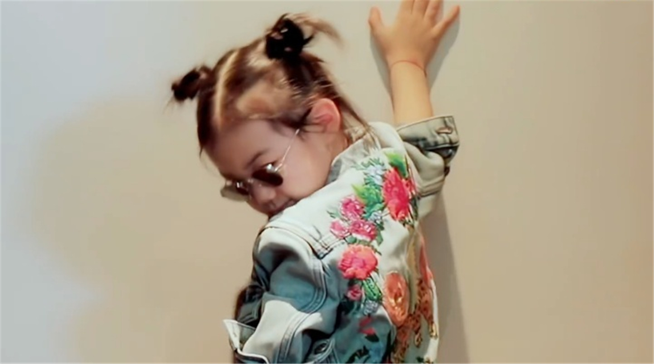 女儿很漂亮是什么感受,女儿太漂亮了看着就烦恼