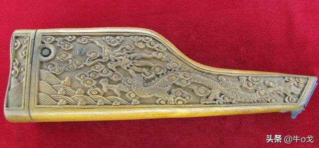 驳壳枪枪托是什么材质,驳壳枪木质套和皮套的区别