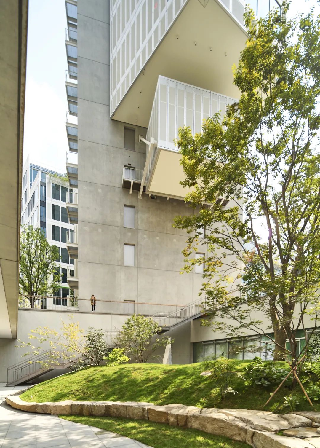 时尚达人最喜欢逛街的地方,年轻人的时尚空间活泼不失格调