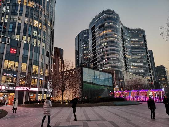 2019年荣耀v20还值得入手吗,荣耀v20与荣耀20s对比评测