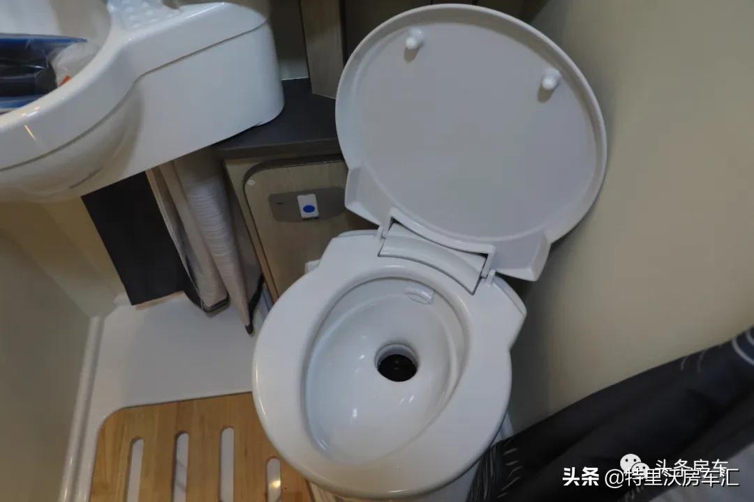 新手买什么样二手房车,如何选择一个靠谱的二手房车