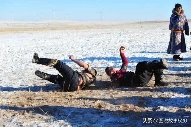 蒙古为什么爱摔跤,蒙古摔跤为什么有那么奇怪的动作