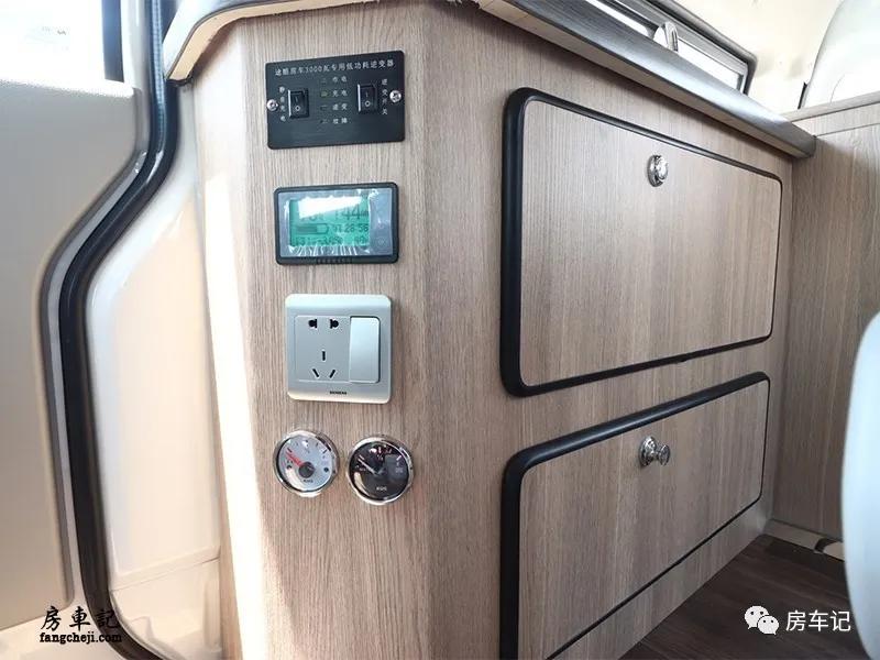 金杯小海狮五座有多大空间,2019金杯小海狮