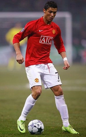 c罗曼联7号球衣壁纸,c罗欧冠高清壁纸图片1080p