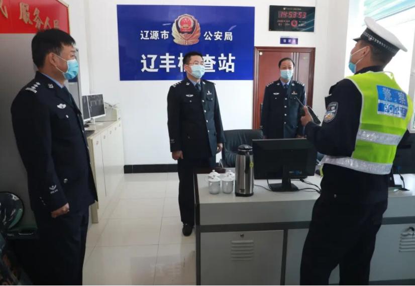 一定要警校毕业才能当警察吗,大学生学什么专业可以当警察