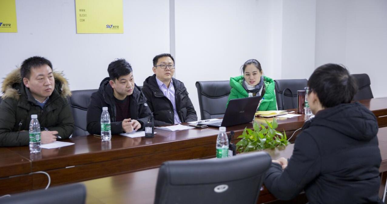 如何让码农直通CTO？探访百战卓越班的衡水中学模式