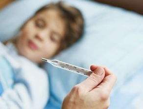 孩子脸红但不热什么原因,小孩脸红发热但是体温正常怎么办