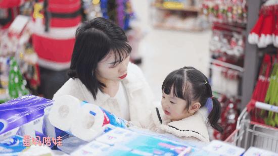 怎么教会幼儿正确超市购物,怎么教宝宝逛超市视频