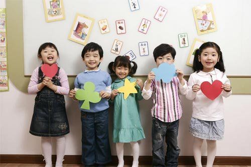 幼儿园一日作息表图,幼儿园家庭一日作息表