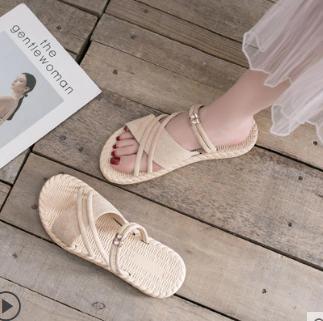 推荐一款好看又舒适的凉鞋,高颜值凉鞋推荐高跟