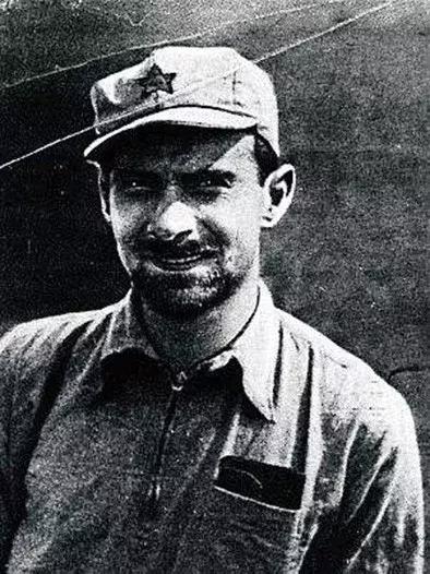 *诺斯**：揭开红色中国神秘面纱，毛*东泽**平生第一次向他敞开心扉，长眠在北大未名湖畔