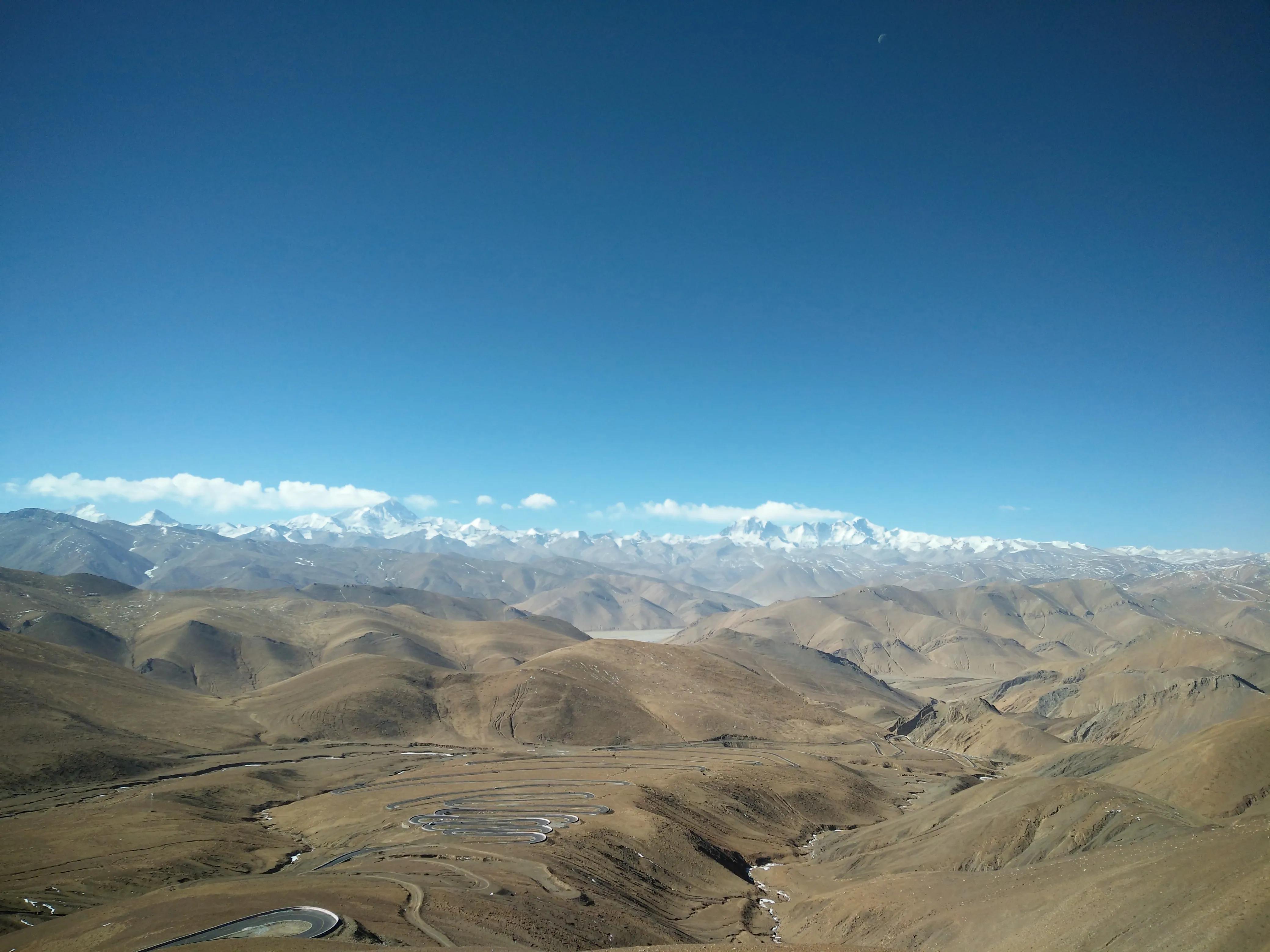 中国基建珠穆朗玛峰,中国第一高峰珠穆朗玛峰有多美