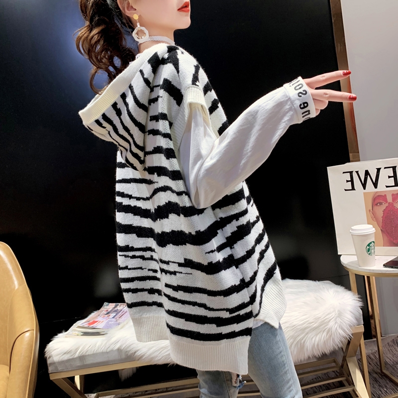 时髦又洋气外穿冬天的背心,天气热出一款清凉感背心