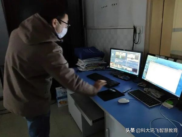 浜屽勾绾х嚎涓婅鍥炴斁,浜屽勾绾х嚎涓婂綍鎾