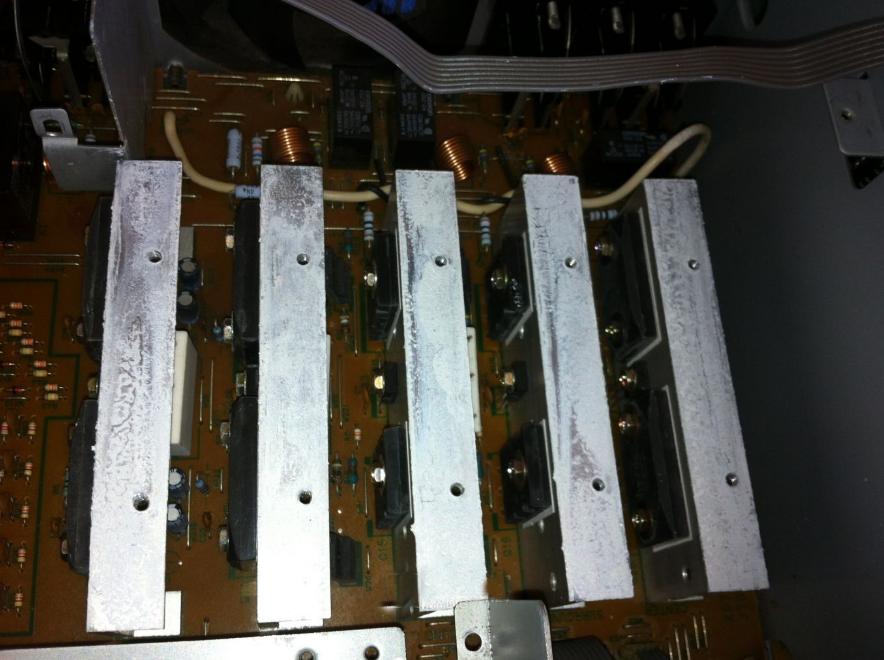 修一台建伍高端功放内部线路不亚于一台黑白电视机