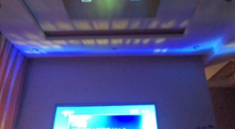 激光电视漏光,激光电视漏光解决方法