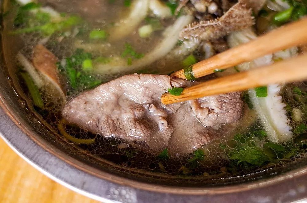 川渝香辣跷脚牛肉,川菜跷脚牛肉制作过程