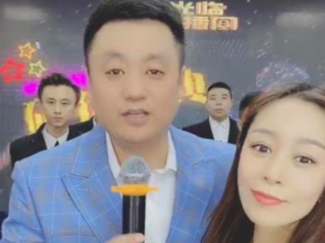 宋晓峰赵本山第几号弟子,赵本山宋晓峰报告