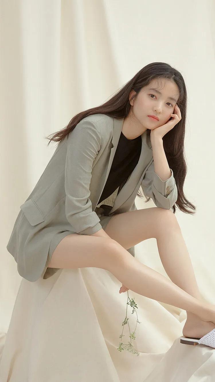 朴信惠高清年轻清纯照片,朴信惠金泰梨图片大全