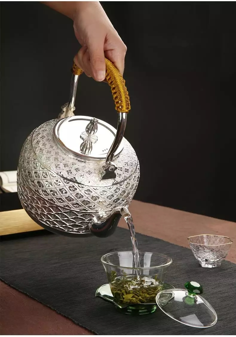 什么样的茶适合用壶煮茶,中国六种茶中哪种茶适合用银壶泡