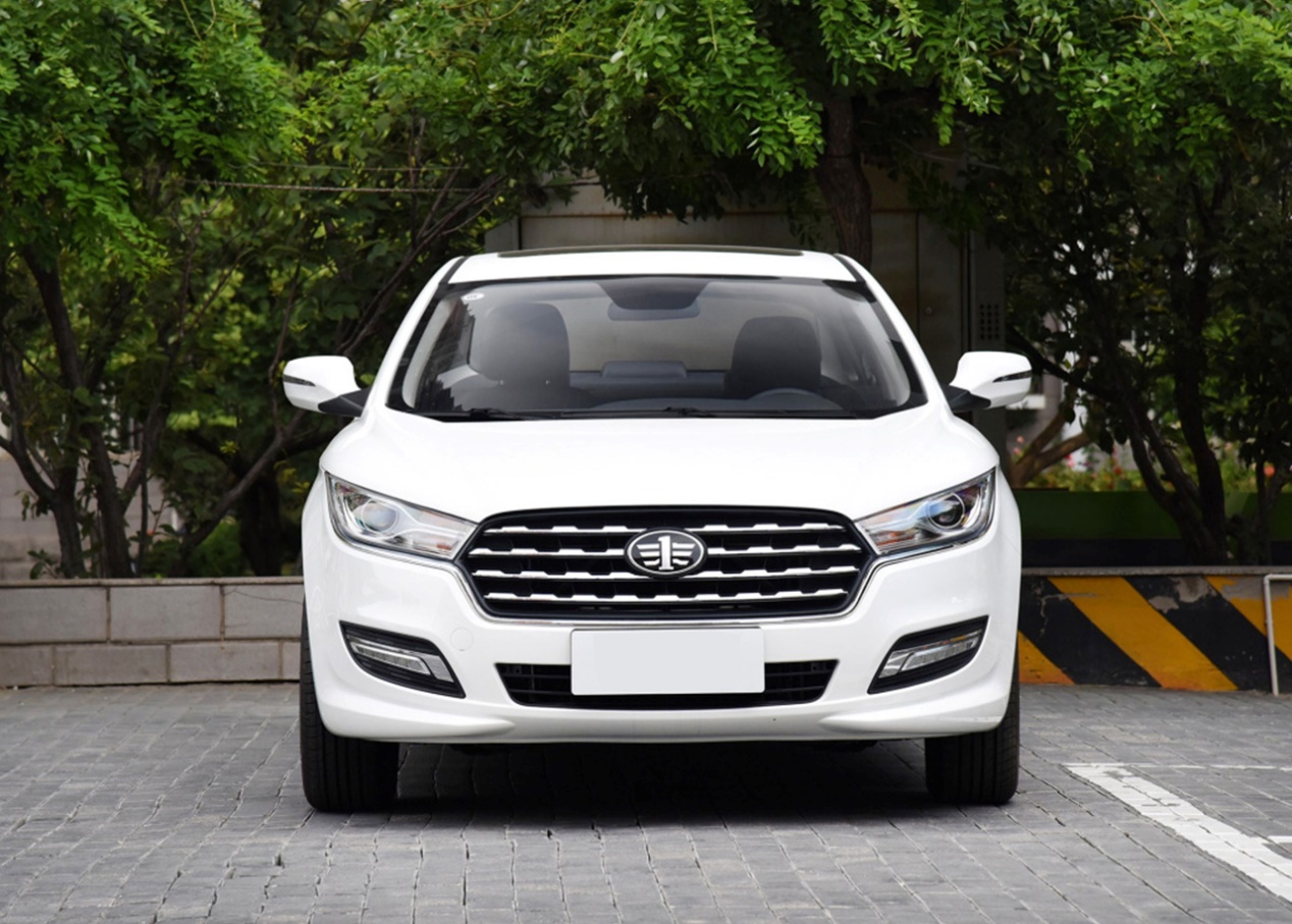 奔腾b502016新款视频,奔腾b502017款