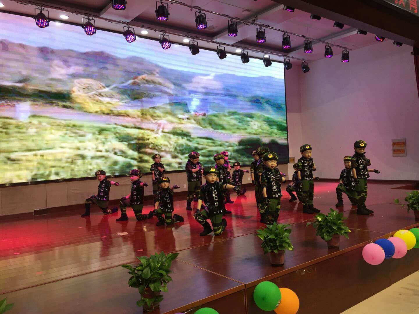 优贝乐幼儿园大三班六一儿童节,贝贝乐幼儿园六一儿童节文艺汇演