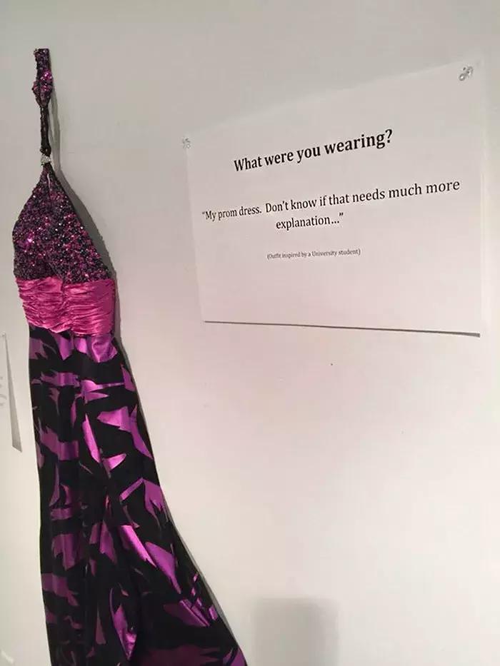 这里有100件他们被性侵时穿的衣服