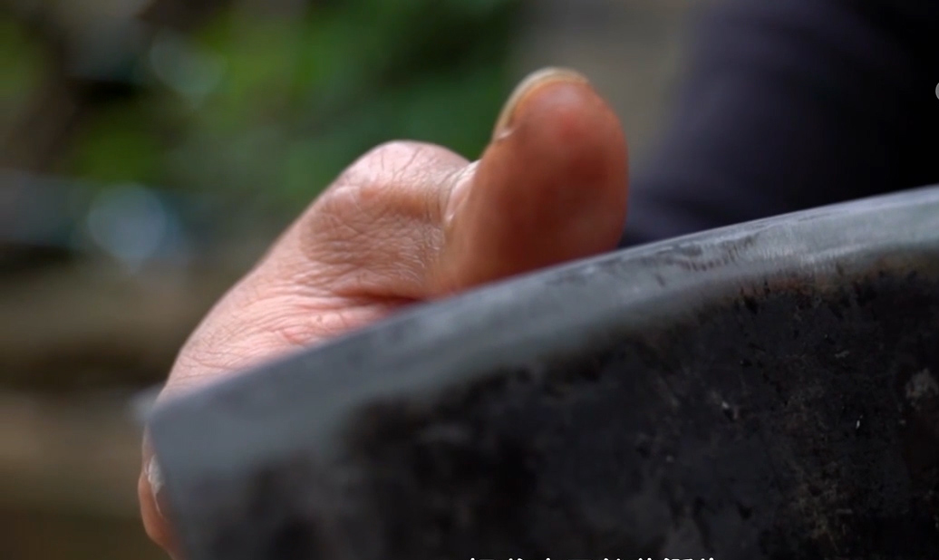 中国最锋利的锻打菜刀邓家刀,重庆大足锻打菜刀邓家刀