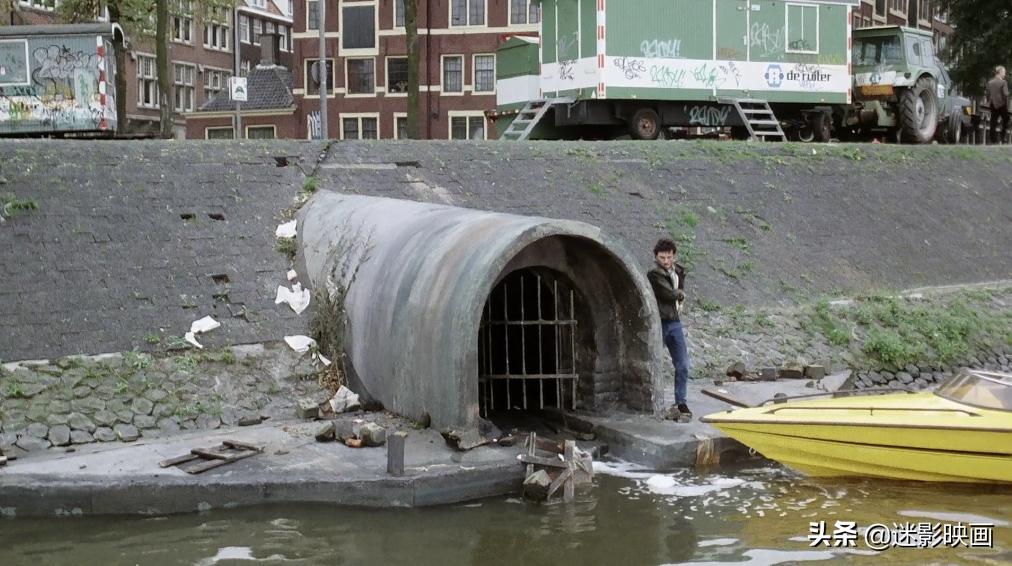 33年前的邪典片，水鬼杀人成童年阴影，这尺度居然能在国内上映