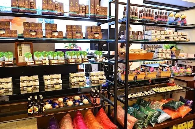 泰国游超详细购物清单,泰国购物必买大牌护肤品