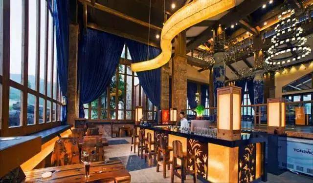 「冬来临·醉温泉」新装怡情谷主楼高级房,早晚2餐+泡38个温泉池