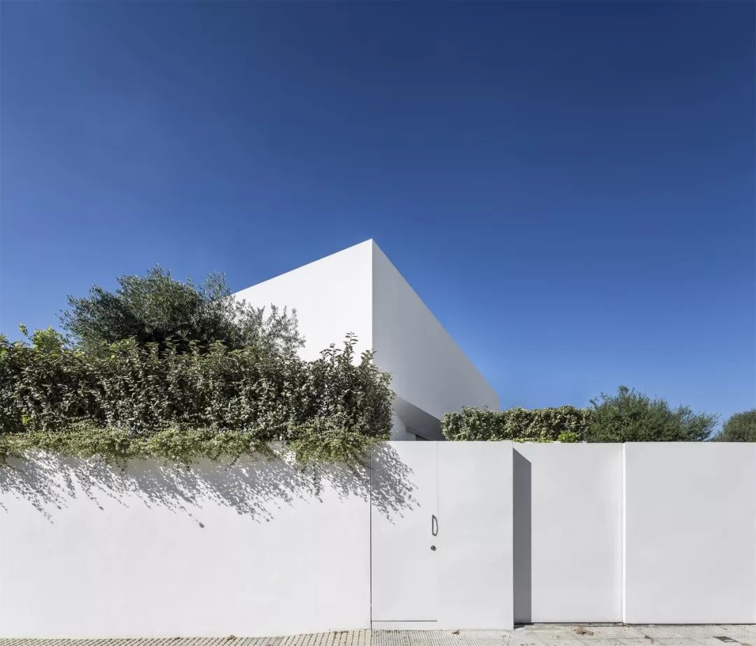 瑞博全屋智能家居,瑞博极简主义豪宅