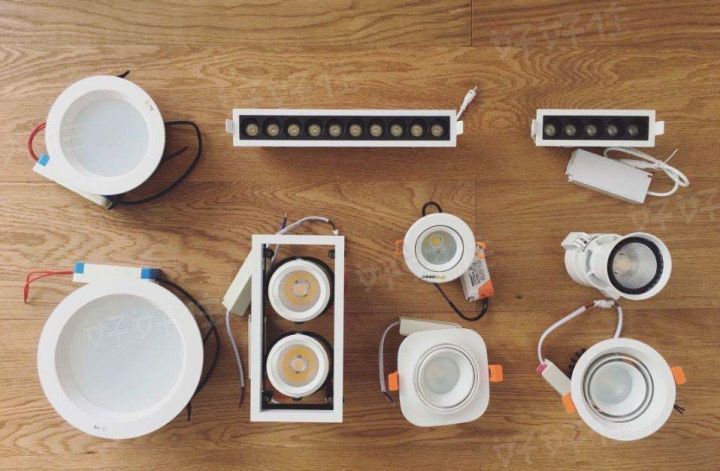 家庭灯光怎样布置才显高级,装修小技巧让灯光改变家庭气氛