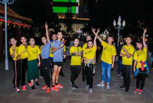 自然跑出健康范,安利纽崔莱健康慈善跑