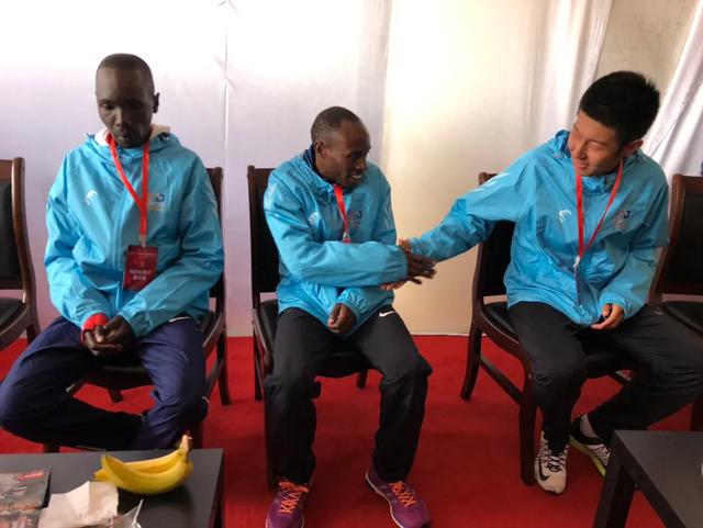 嗨跑马拉松完整视频,嗨跑辽阳