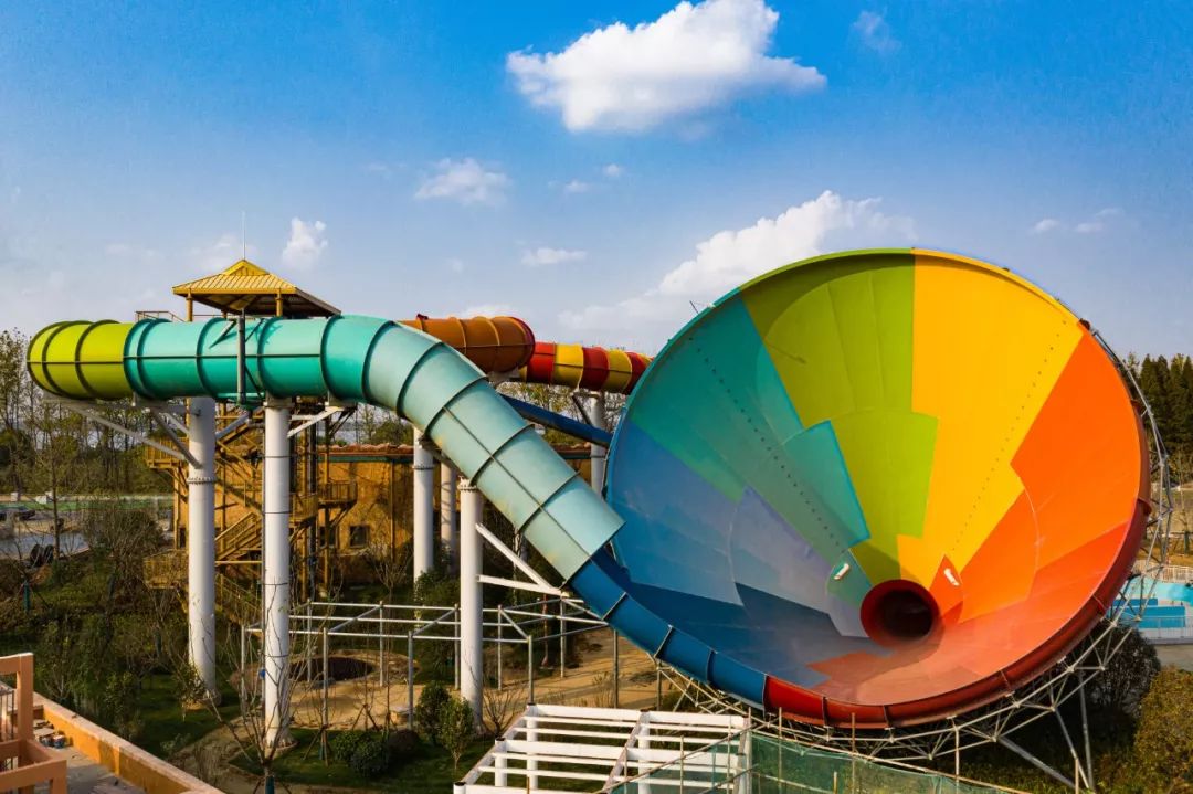 南京废弃游乐园怎么回事,南京最大的烂尾游乐场