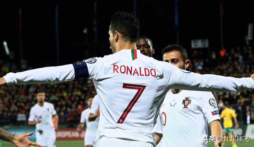c罗生涯十大不可思议的进球,c罗进球震惊世界视频