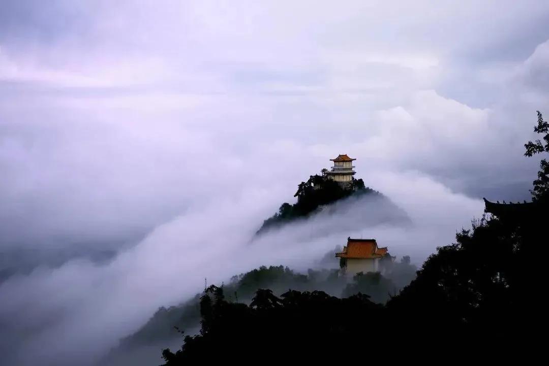 西安南五台景区游玩,西安南五台云海仙境究竟有多美