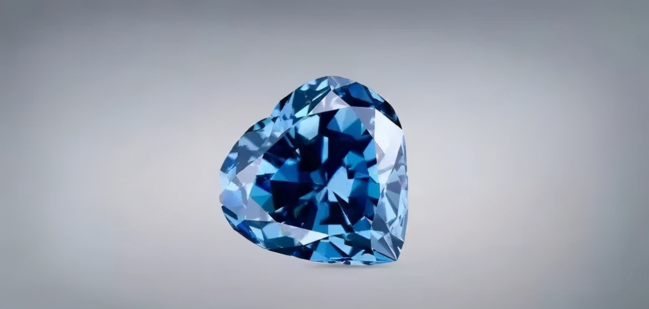 特朗普为三任美女老婆买大钻戒,可比竞选总统“认真”多了