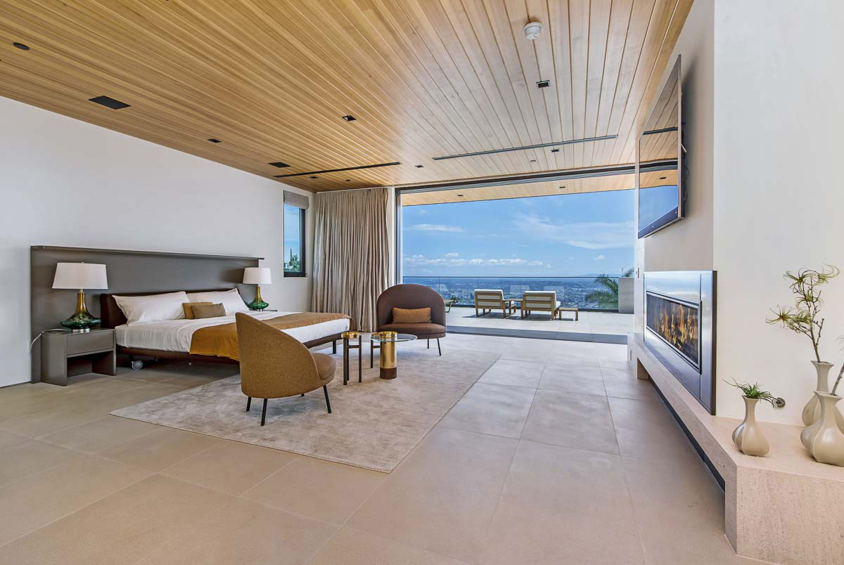 没有泳池的房子,没有泳池和花园的别墅