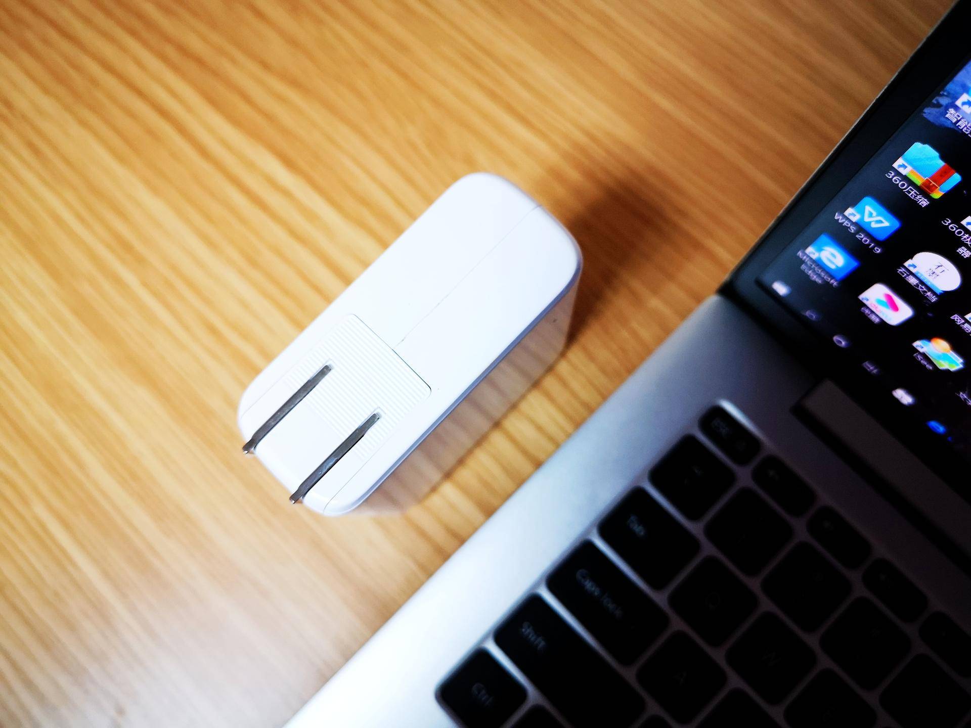 anker140w充电宝如何设置快充,anker磁吸充电宝5000能充多久