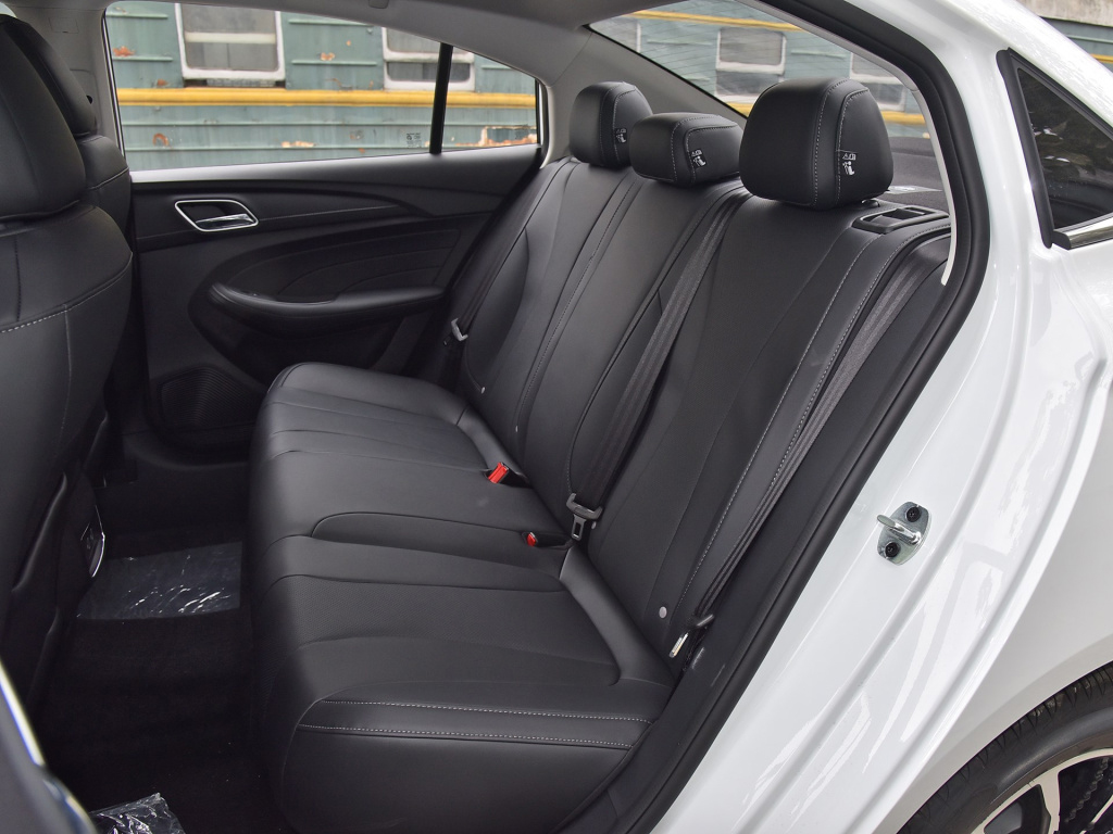 这三款车值得一看空间大油耗低,这3款车价格实惠但百分百是好车