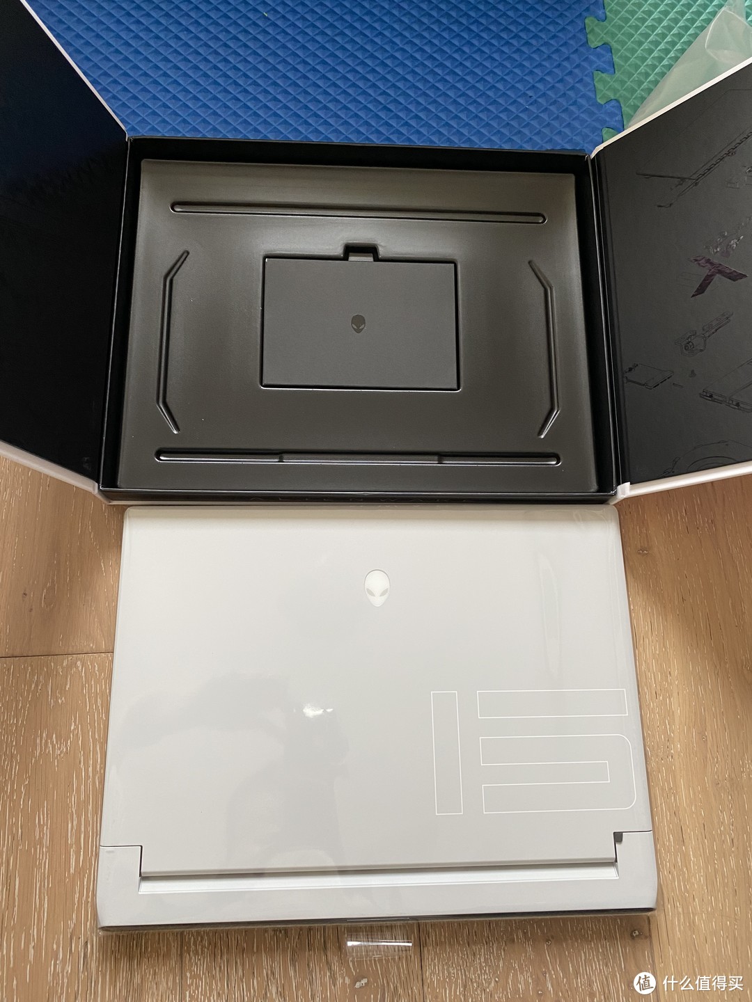 外星人x15r1开箱 (外星人x15r1评测)