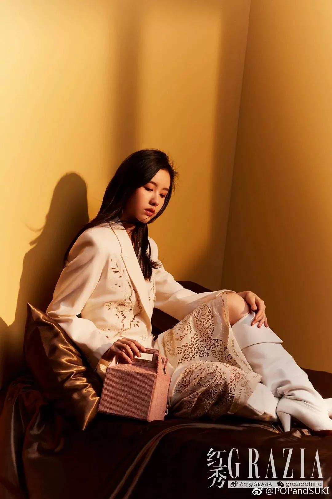 瀹嬪闇忓瓱缇庡矏鍚岀┛绱壊瑗胯,瀹嬪闇忓瓱缇庡矏绌挎惌